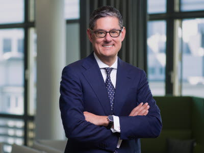 Thilo L. Zimmermann - Head of Investment Banking Thilo L. Zimmermann