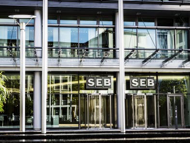 Eingang der SEB Zentrale in Frankfurt